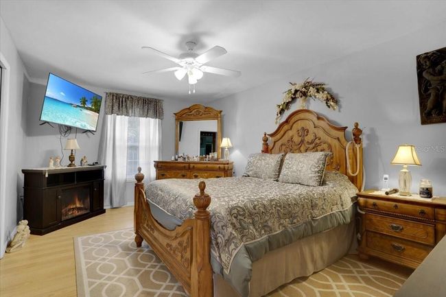 207 Sw Rose Ln, House other with 3 bedrooms, 2 bathrooms and null parking in FORT WHITE FL | Image 17