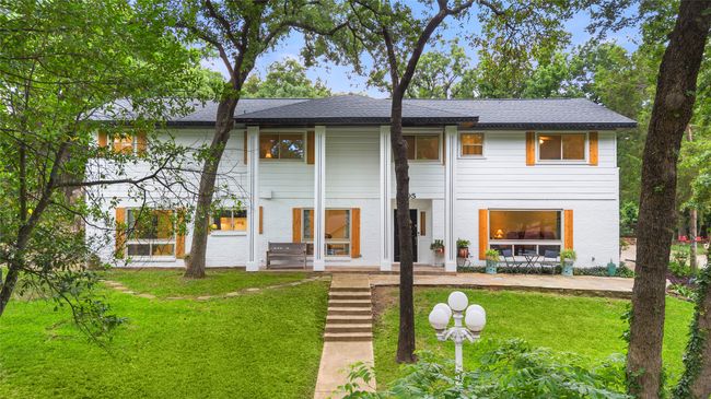 3905 Shady Creek Dr, House other with 4 bedrooms, 3 bathrooms and null parking in Euless TX | Image 4