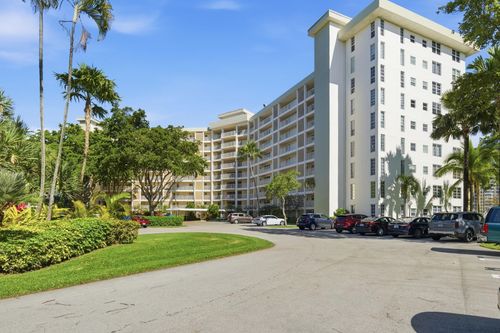 309-3051 N Course Dr, Pompano Beach, FL, 33069-6200 | Card Image