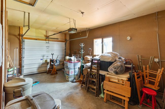 Garage | Image 50