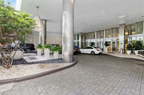apt-3810-92 Sw 3rd St, Miami, FL, 33130-3375 | Card Image