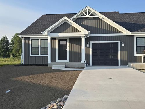 W219N16394 Jasmine Court, JACKSON, WI, 53037 | Card Image