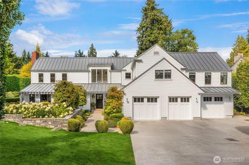 2206 Evergreen Point Rd, Medina, WA, 98039-2341 | Card Image