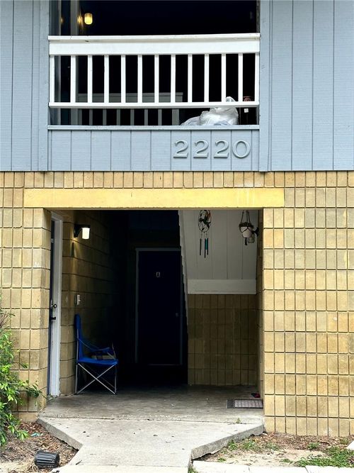 apt-c-2220 Sw 39th Way, GAINESVILLE, FL, 32607-4380 | Card Image