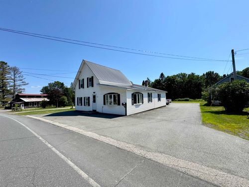 1556 Main St, Pittsburg, NH, 03592-5307 | Card Image