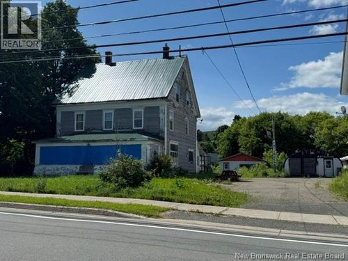 441 Main St, Woodstock, NB, E7M2B6 | Card Image