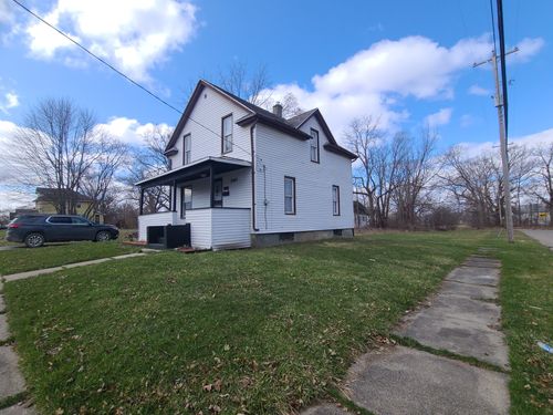 2002 Ferris Ave, Flint, MI, 48503-4020 | Card Image