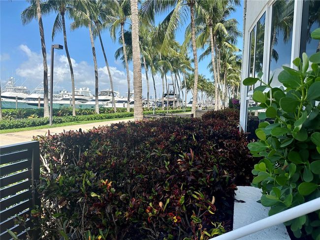 STE-4M - 400 Alton Rd, Condo with 1 bedrooms, 2 bathrooms and null parking in Miami Beach FL | Image 40