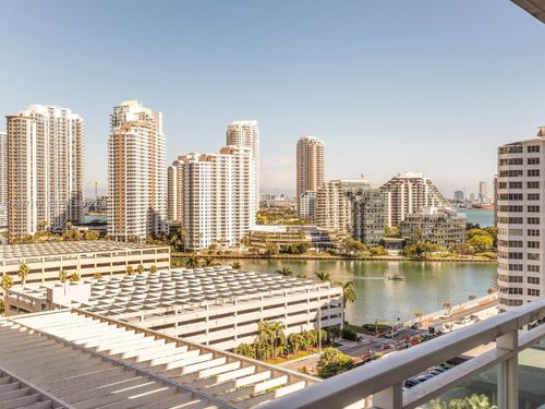 1404-950 Brickell Bay Dr, Miami, FL, 33131 | Card Image