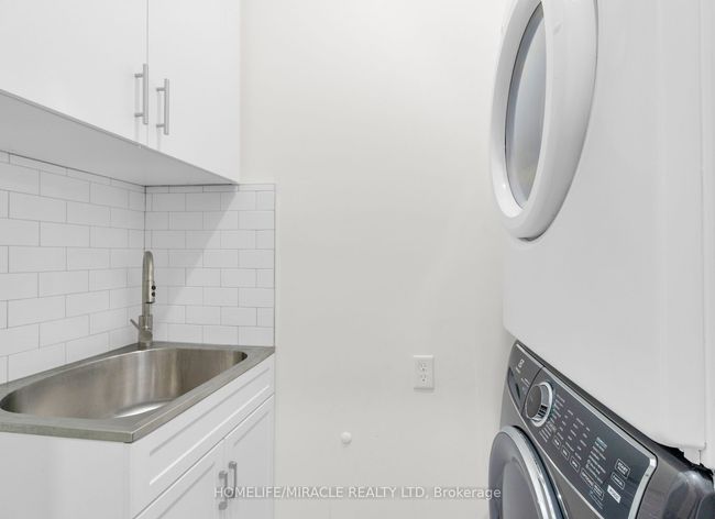 49 Lavallee Cres, House other with 6 bedrooms, 5 bathrooms and 4 parking in Brampton ON | Image 30