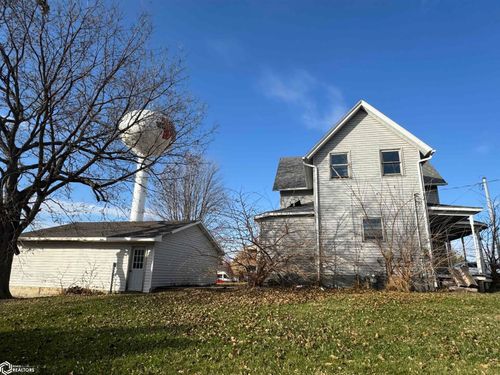 703 Oak St, Williamsburg, IA, 52361-9508 | Card Image