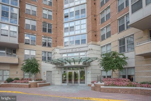 621-11800 Sunset Hills Rd, RESTON, VA, 20190-4783 | Card Image