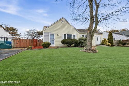 3243 Mystic Port Pl, Toms River, NJ, 08753-6286 | Card Image
