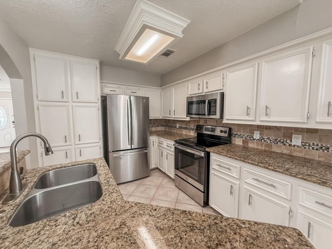 4521 Allegro Dr, House other with 3 bedrooms, 3 bathrooms and 2 parking in Seabrook TX | Image 16