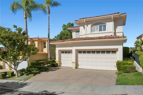 33 Monterey Pine Dr, Newport Coast, CA, 92657-1526 | Card Image