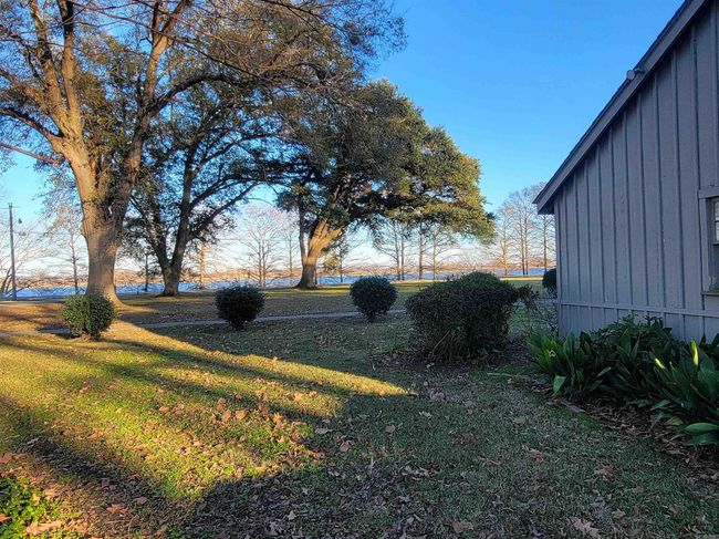 2524 Lakeshore Dr N, House other with 3 bedrooms, 2 bathrooms and null parking in Lake Village AR | Image 7