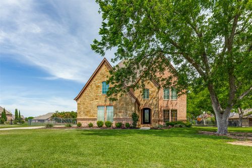 11824 Pecan Orchard Way, Fort Worth, TX, 76179-9292 | Card Image