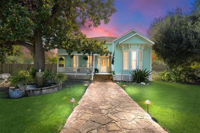 Discover the charm of 804 Milam Street, a unique historical gem nestled in a coveted neighborhood. | Image 36