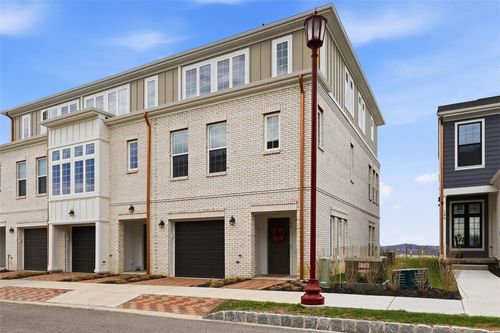 104 Founders Street, Cranberry Twp, PA, 16066 | Card Image