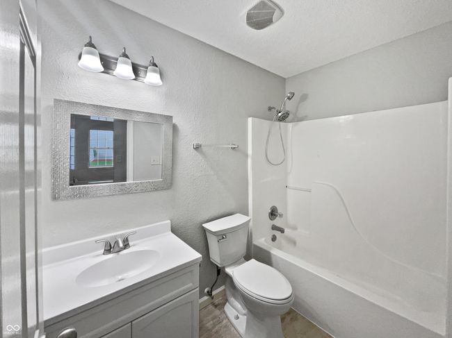 8146 Whitaker Valley Blvd, House other with 3 bedrooms, 2 bathrooms and null parking in Indianapolis IN | Image 7