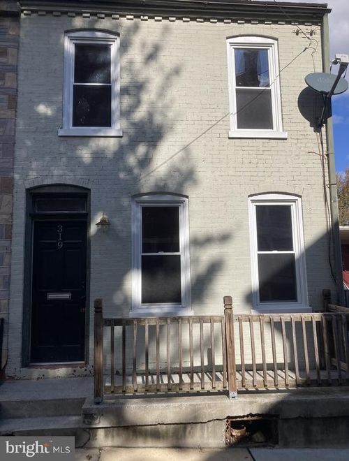 319 W Mifflin St, LANCASTER, PA, 17603-3907 | Card Image