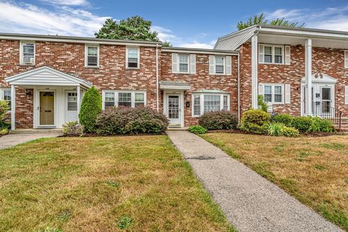 130-130 Coventry Cir, Brockton, MA, 02301-1907 | Card Image