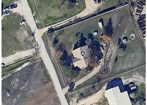 1701 County Road 107, Hutto, TX, 78634-3016 | Card Image