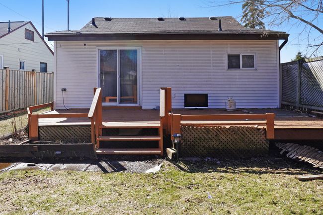 16 Queen St, House other with 2 bedrooms, 1 bathrooms and 4 parking in Ajax ON | Image 22