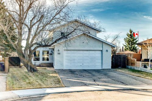 22 Sherwood Cres W, Lethbridge, AB, T1K6G1 | Card Image