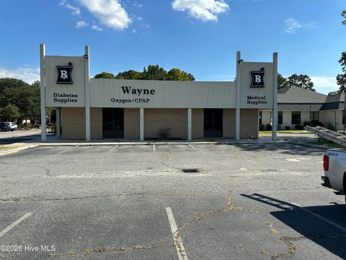 2302 Wayne Memorial Dr, Goldsboro, NC, 27534-1726 | Card Image