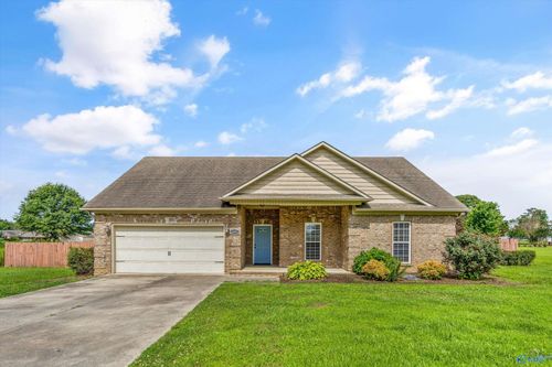 23917 Al Highway 251, Toney, AL, 35773-8461 | Card Image