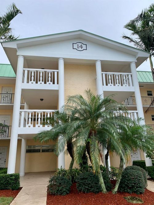 apt-301-14 Colonial Club Dr, Boynton Beach, FL, 33435-8315 | Card Image