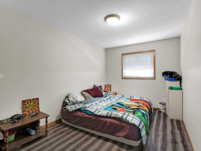 543 Stark Way Se, Home with 4 bedrooms, 3 bathrooms and 2 parking in Medicine Hat AB | Image 14