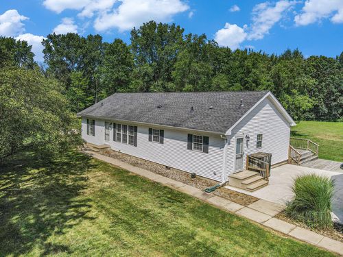 56883 Pulver Rd, Three Rivers, MI, 49093-9716 | Card Image