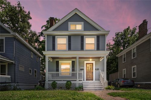 2721 Hyde Park Ave, Cincinnati, OH, 45209-2003 | Card Image