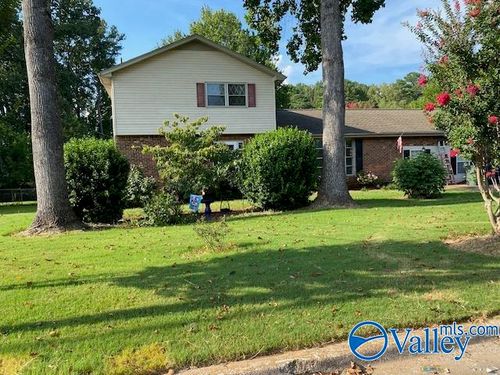 2519 Lancelot Dr Se, Huntsville, AL, 35803-1815 | Card Image
