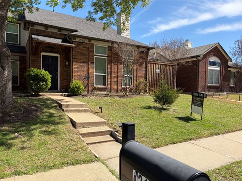 4216 Phoenix Dr, Carrollton, TX, 75010-4054 | Card Image