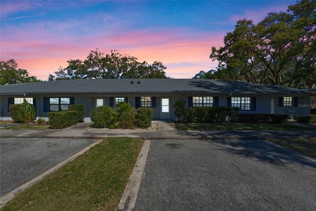 2723 Beacon St, Townhouse with 2 bedrooms, 2 bathrooms and null parking in EUSTIS FL | Image 4