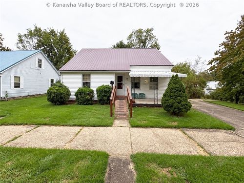 101 Wilson St, Ravenswood, WV, 26164-1635 | Card Image