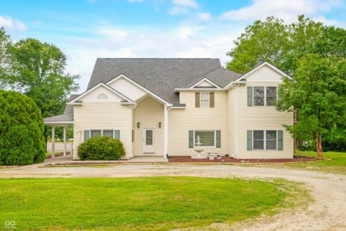 5439 E Kinderhook Rd, Scottsburg, IN, 47170-6121 | Card Image