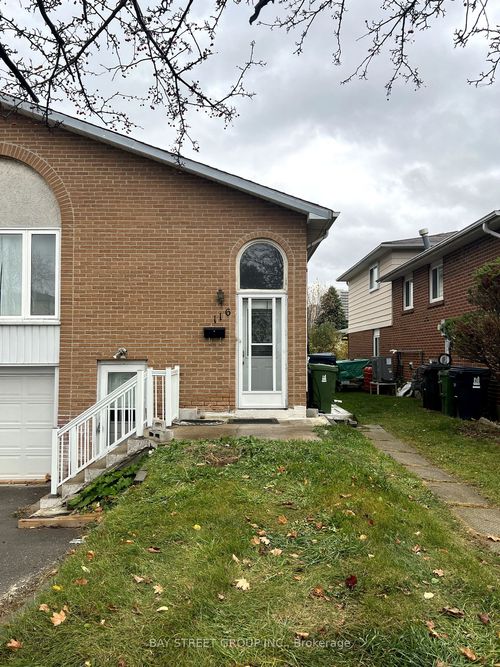 upper-116 Hildenboro Sq, Scarborough, ON, M1W1Y3 | Card Image