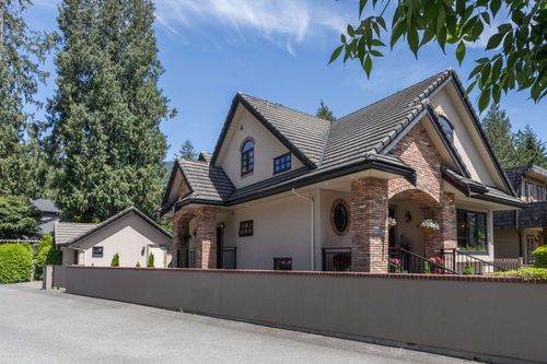 1134 Montroyal Blvd, North Vancouver, BC, V7R2H7 | Card Image