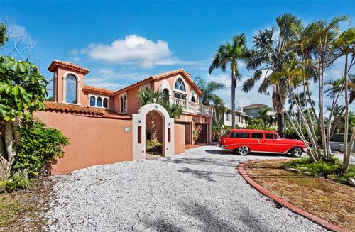 749 Penfield St, LONGBOAT KEY, FL, 34228-1451 | Card Image