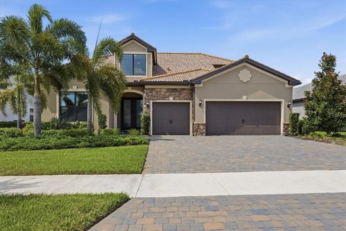 7892 Mainsail Ln, Sarasota, FL, 34240-2319 | Card Image
