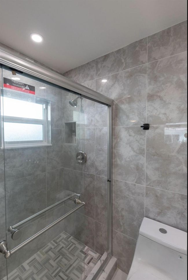 1919 Mimosa Ave, House other with 3 bedrooms, 2 bathrooms and null parking in Fort Pierce FL | Image 35