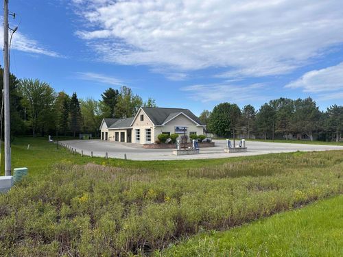 4220 E M 72, Acme Township, MI, 49690 | Card Image