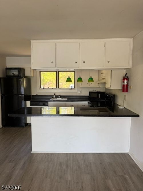 202 Shore Dr, Montague, NJ, 07827 | Card Image