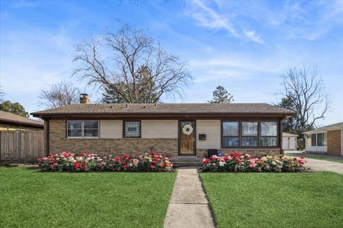 915 S Owen St, Mount Prospect, IL, 60056-4341 | Card Image