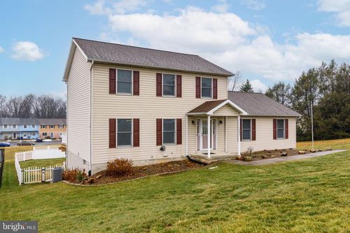 1650 Rosedale Ave, MIDDLETOWN, PA, 17057-3443 | Card Image