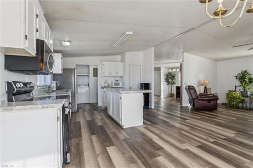 410 Brian Ct, Waverly, VA, 23890-3405 | Card Image